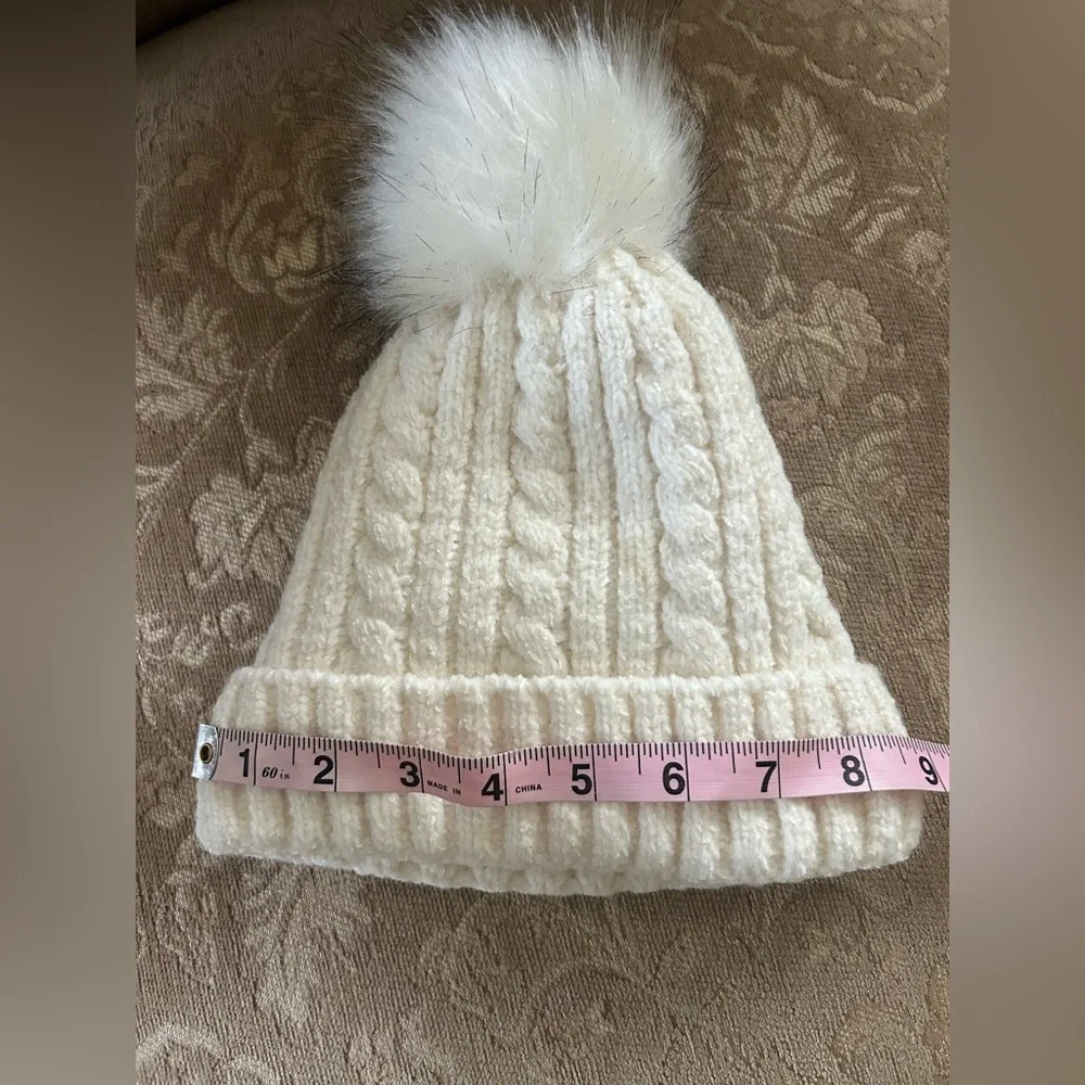 Ivory Cable Knit Chenille Beanie Hat Faux Fur Pom Pom Winter Cozy Soft